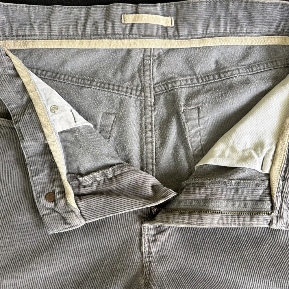 LL Bean Mens Corduroy Pants Straight Leg Standard Fit Grey Size 32X29